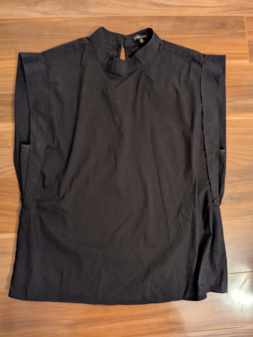 Dynamite Black Mock Neck Cap Sleeve Blouse - Size P/S